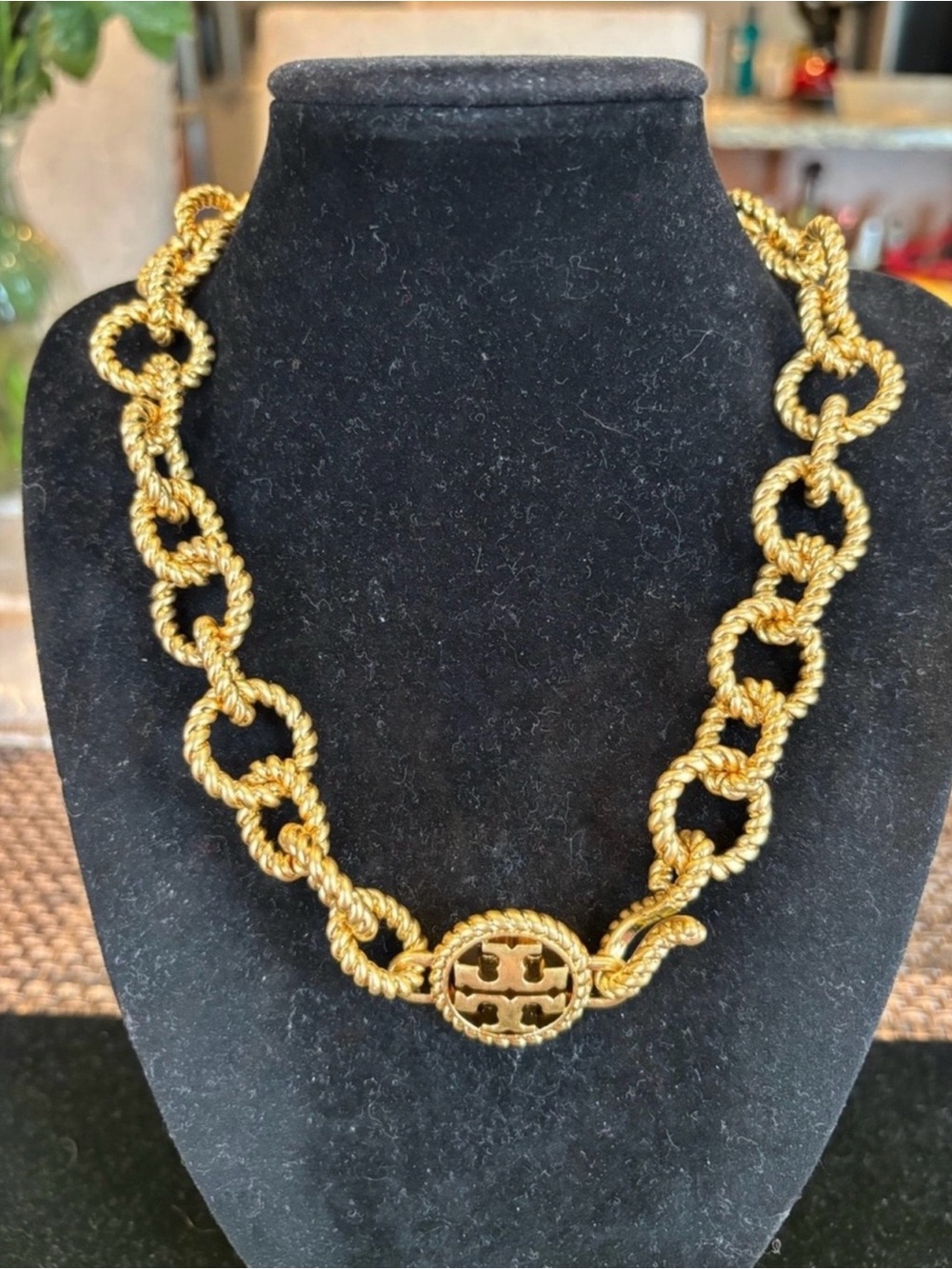 Tory Burch Twisted Rope Link Necklace in Gold Tone